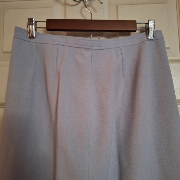 La-rigi two-piece skirt suit size 44 - Picture 7 of 13